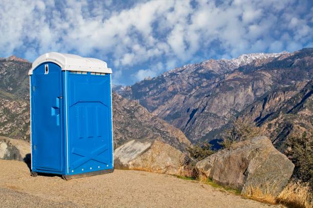 Best Porta potty delivery and setup  in Ferrysburg, MI